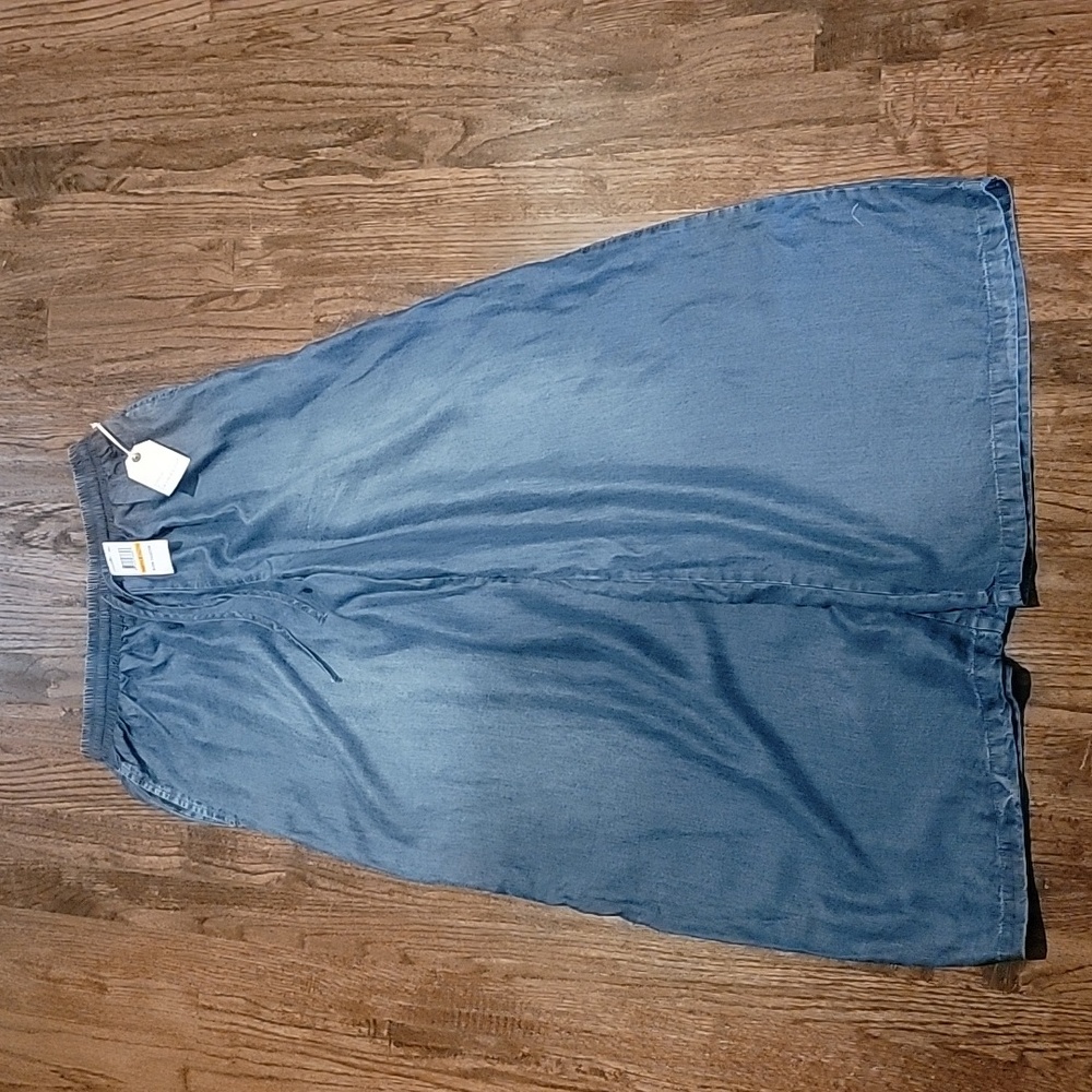 Coco + Jaimeson- Paper bag waist flare leg palazzo with draw cord Size S